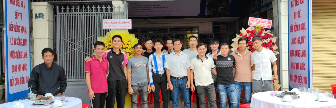 phòng học thực hành bo mạch