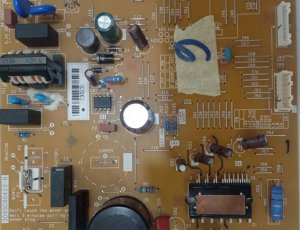 TỦ LẠNH TOSHIBA INVERTER 1 MẢNH