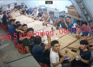 các anh em học viên khóa 5 giao lưu cafe sau mùa covid